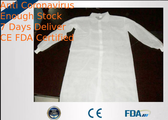 High Tensile Strength Disposable Lab Coats Non Woven Fabric With Two Pockets